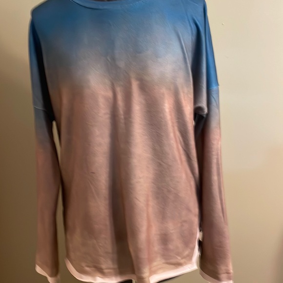 Exclusive Tops - Exclusive Brand shirt